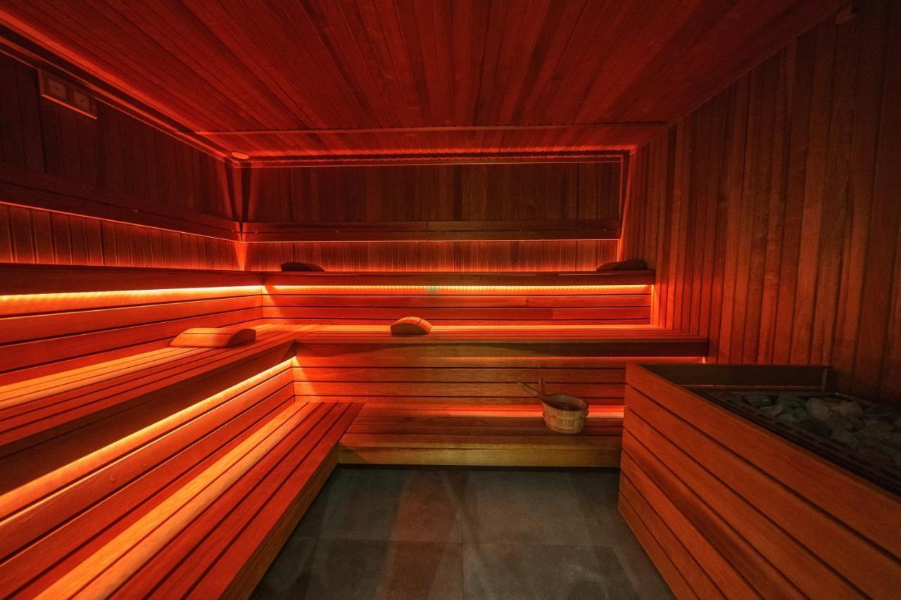 Sun & Snow E Z Sauna